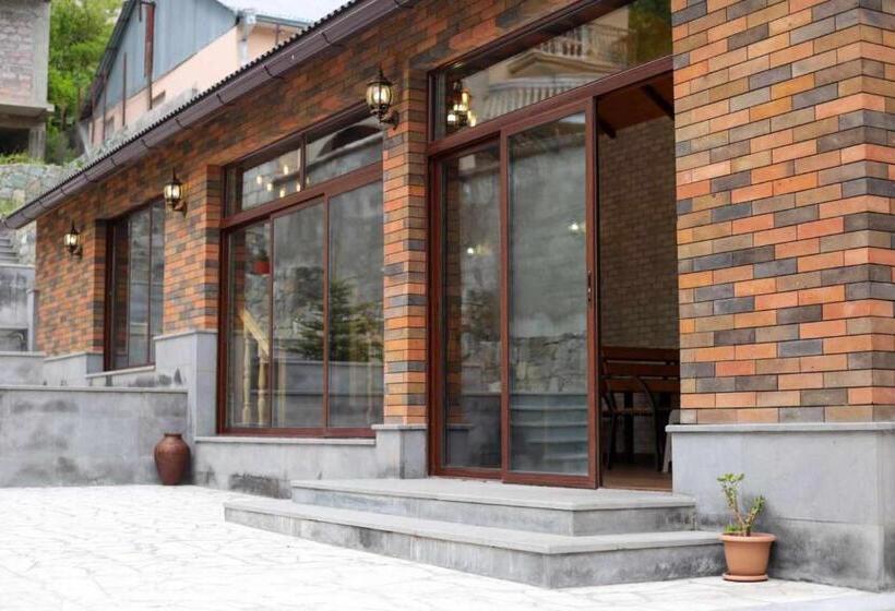 בית מלון כפרי Ani Guest House