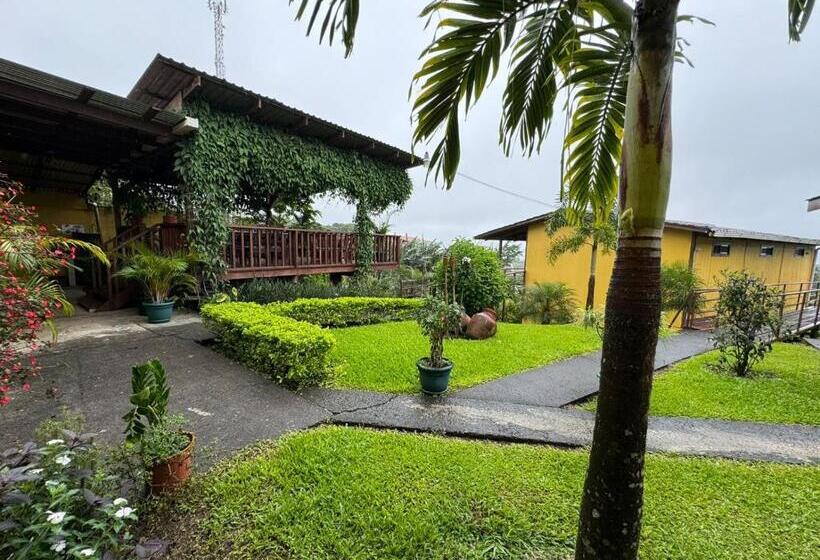 فندق Aurora Inn, Nuevo Arenal