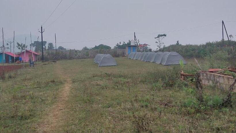 בית מלון כפרי Bommarillu Farm Stay
