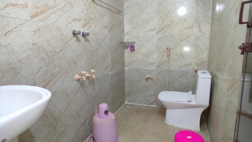 호텔 Super Collection O Velu Residency