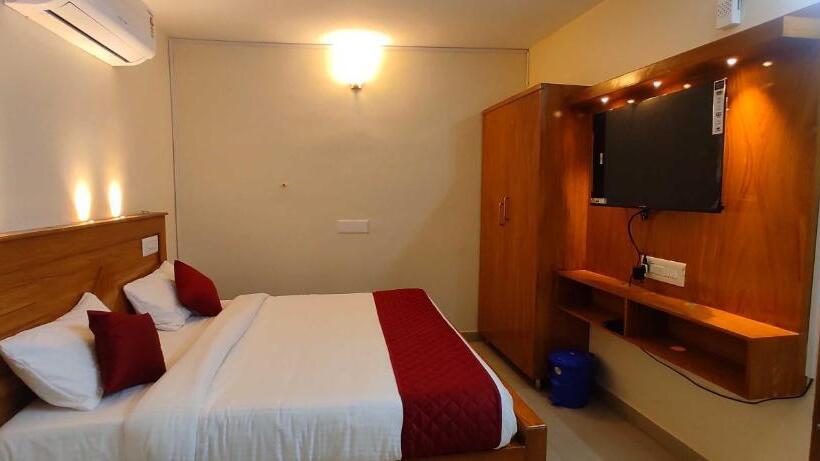 호텔 Super Collection O Velu Residency