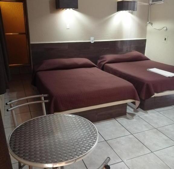 בית מלון כפרי Costa Miramar Acapulco