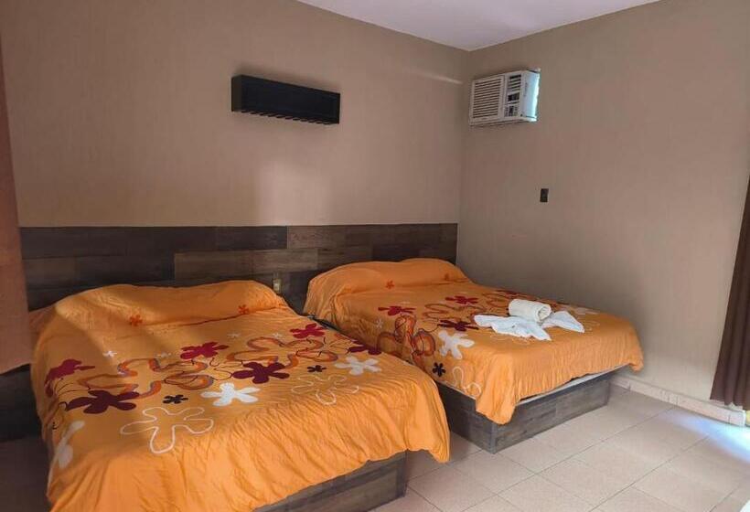 בית מלון כפרי Costa Miramar Acapulco