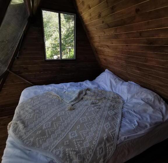 מלון כמוסות Mamaterra Glamping