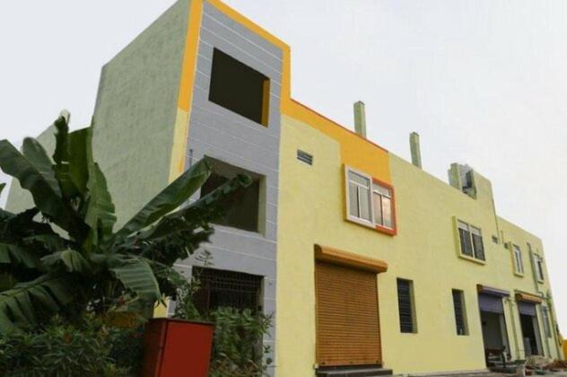 カプセルホテル Simsan Inn