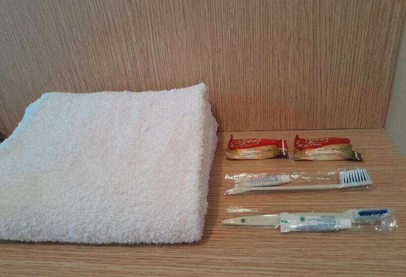 هتل Day Use Inn At Serpong Green View Apartment Bsd