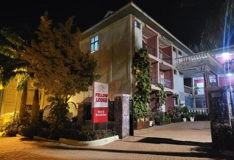 בית מלון כפרי Fellow Lodge