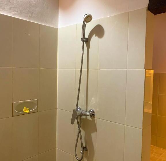 בית מלון כפרי Green Orry Inn Tetebatu