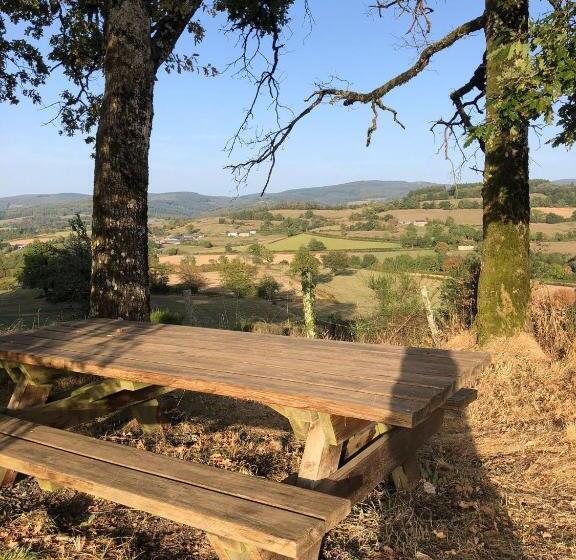 호텔 Gîte La Sarrée