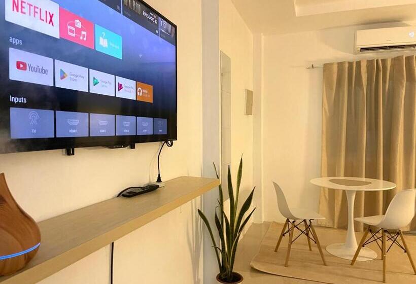 בית מלון כפרי Japandi Inspired Hideaway