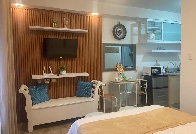 فندق Jeiden Suites Bacolod