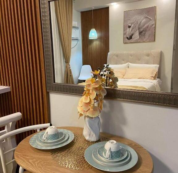 فندق Jeiden Suites Bacolod