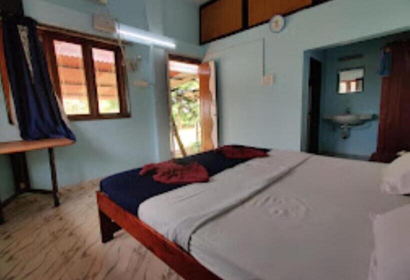 酒店 Mermaid Beach Resorts Vengurla