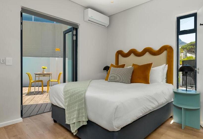 בית מלון כפרי Neighbourgood 1st Crescent