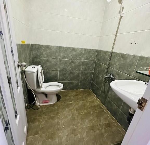 هتل Nhà Nghỉ Trung Hiếu 1