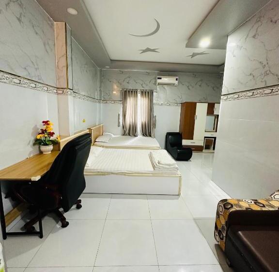 هتل Nhà Nghỉ Trung Hiếu 1