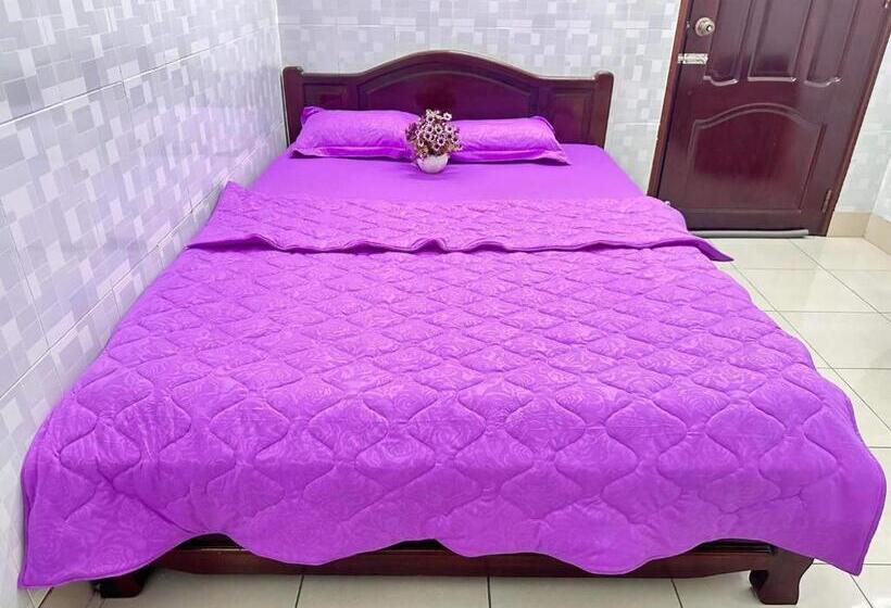 هتل Nhà Nghỉ Trung Hiếu 1