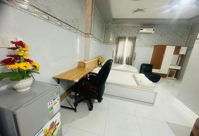 هتل Nhà Nghỉ Trung Hiếu 1