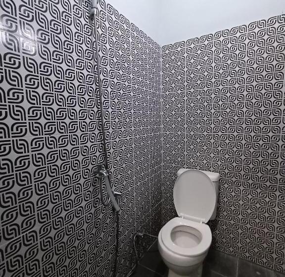 בית מלון כפרי Oyo 93340 Angsana Aglow Homestay