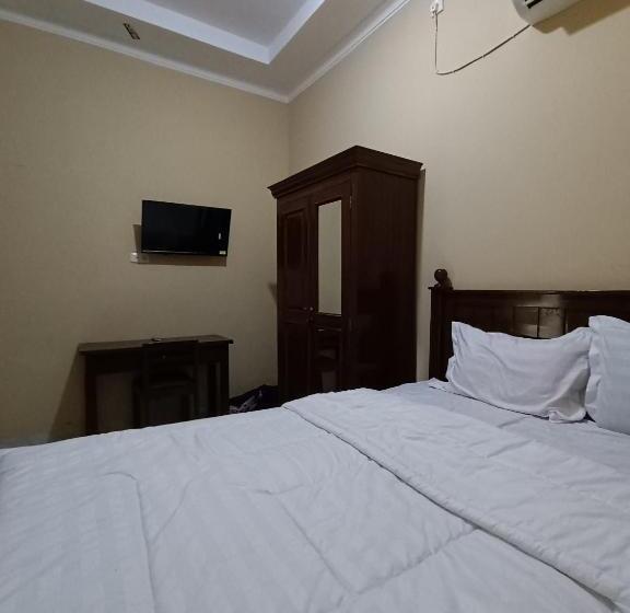 בית מלון כפרי Oyo 93340 Angsana Aglow Homestay