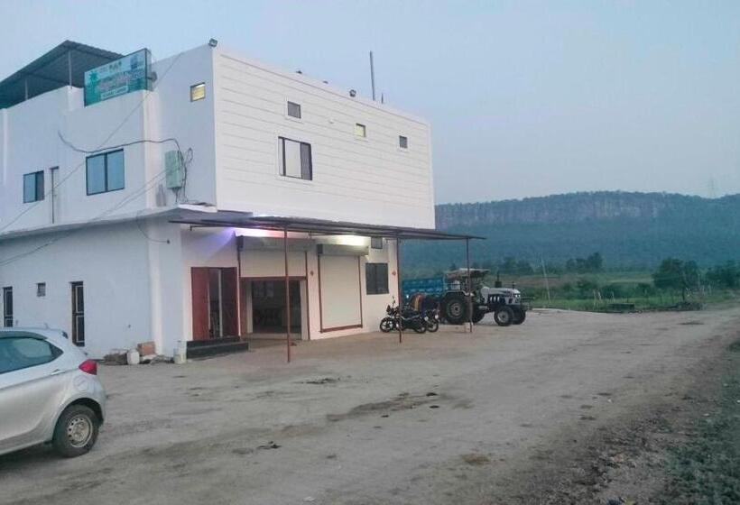 호텔 Oyo Amargarh Valley Resort