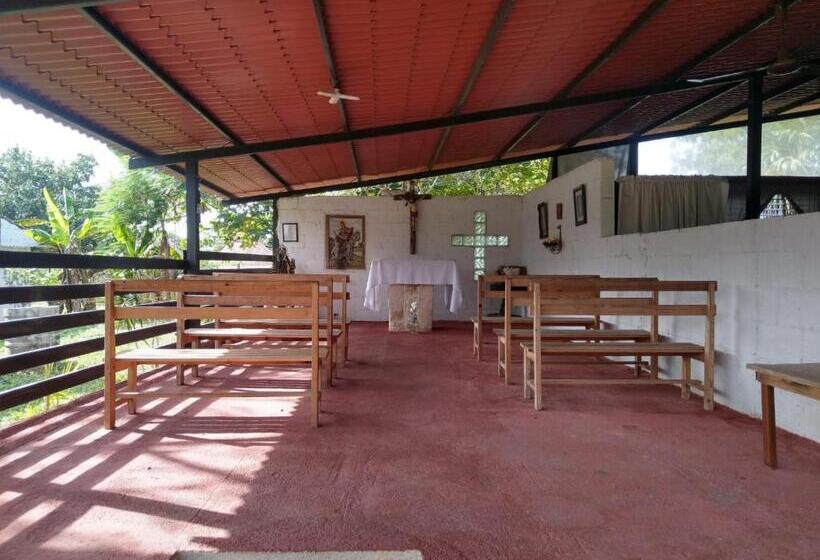 ホテル Posada Barahona