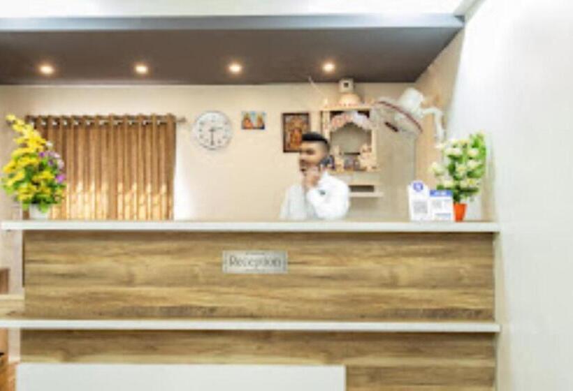 Отель Prince Residency, Jamnagar