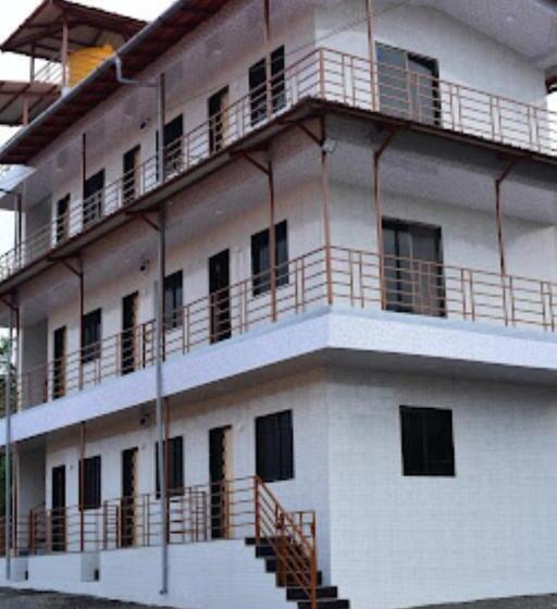 فندق Raigad Farm House 2 Pacad