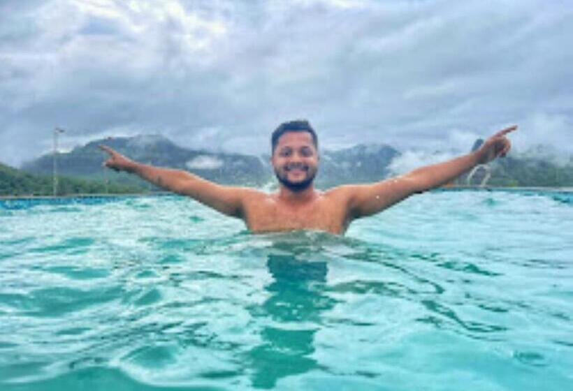 בית מלון כפרי Raigad Farm House 2 Pacad