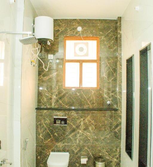 Отель Ranthambhore Jalsa