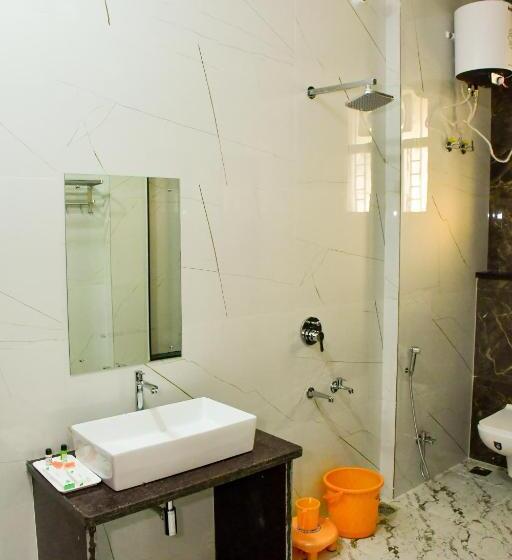 Отель Ranthambhore Jalsa