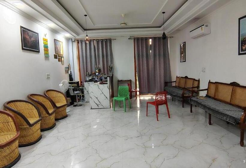 Отель Ranthambhore Jalsa