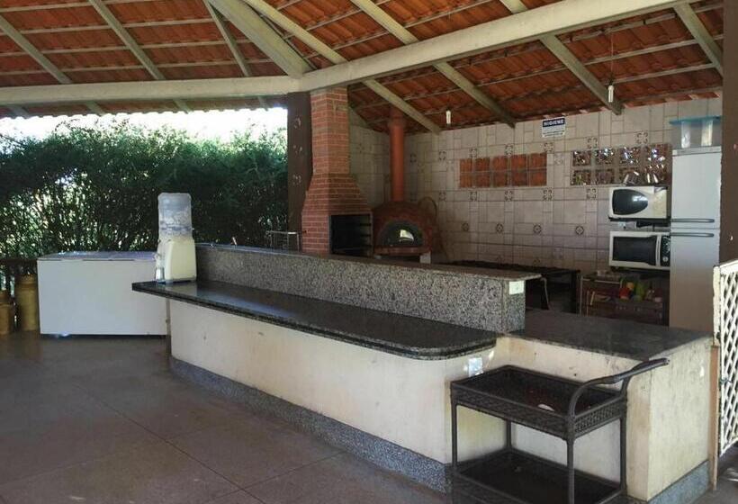 فندق Recanto Ojama