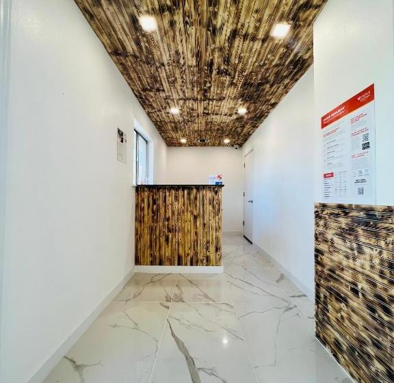 Отель Relax Inn