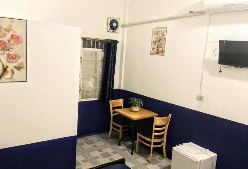 فندق Rene S Pasta Bar & Guesthouse