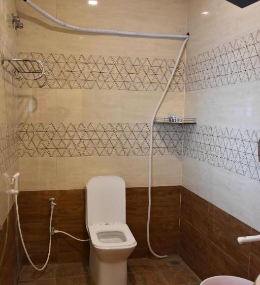 בית מלון כפרי O Rj Royal Inn