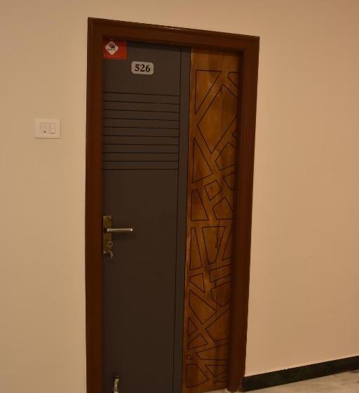 בית מלון כפרי O Rj Royal Inn