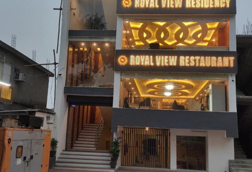 בית מלון כפרי Royal View Residency