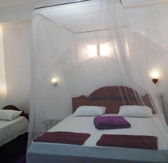 Hotel Sandaro Rest Inn