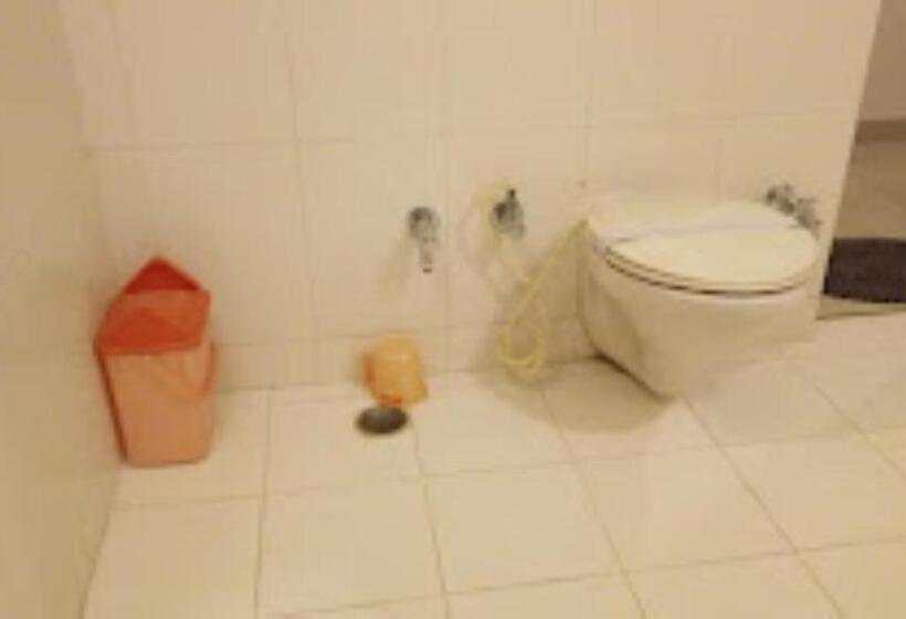 酒店 Sarthak Bhopal