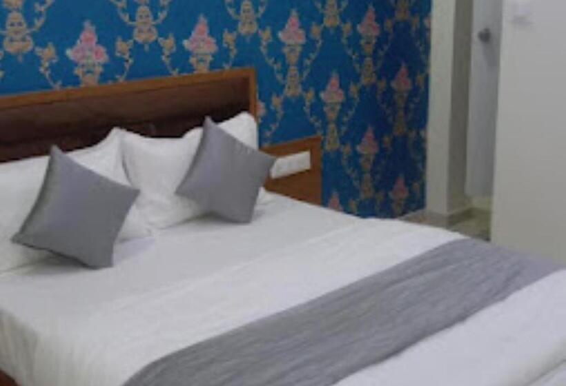فندق Sg Ac Rooms Vadodara