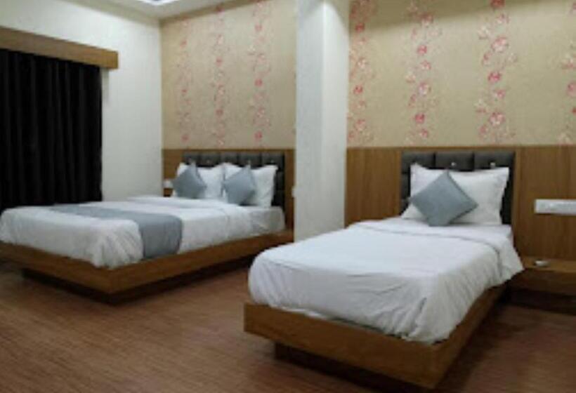 فندق Sg Ac Rooms Vadodara