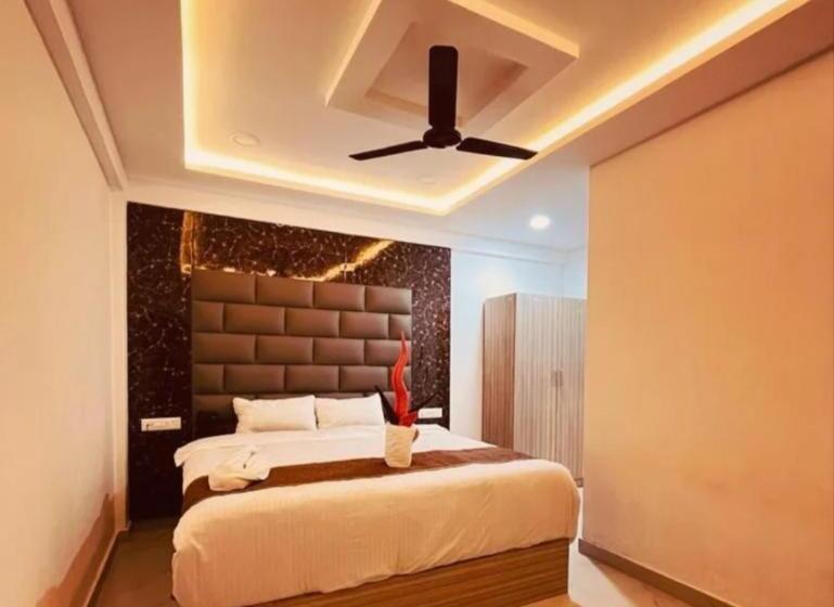 호텔 Small Daddy Plus