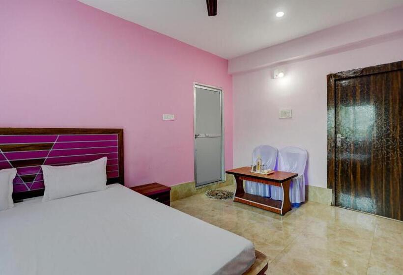 בית מלון כפרי Spot On Mehta Banquet And Restaurant