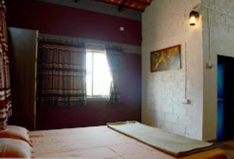 ホテル Sunlit Farm Shirshinge