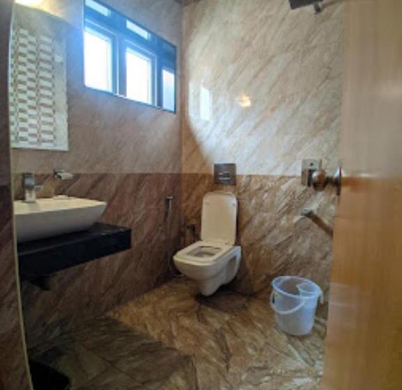 ホテル The Acacia Coimbatore