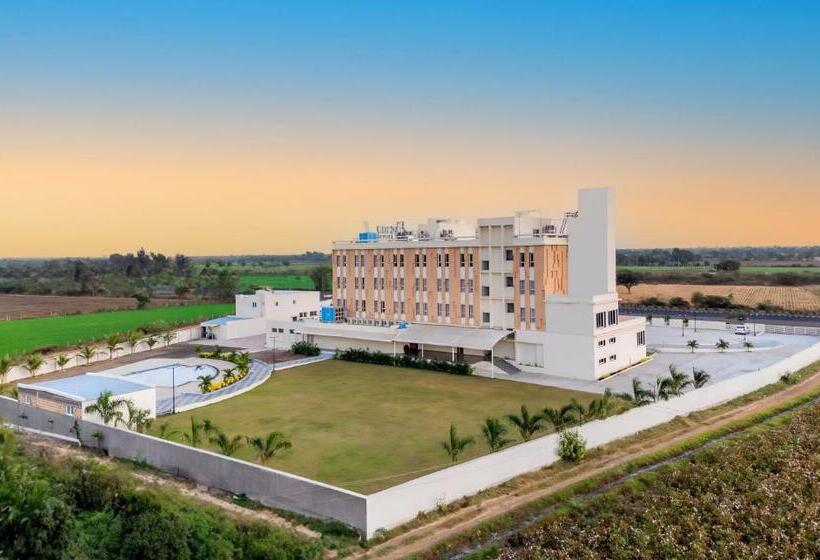 בית מלון כפרי The Orchid Jamnagar