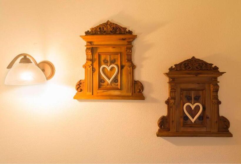 فندق Wald Am See