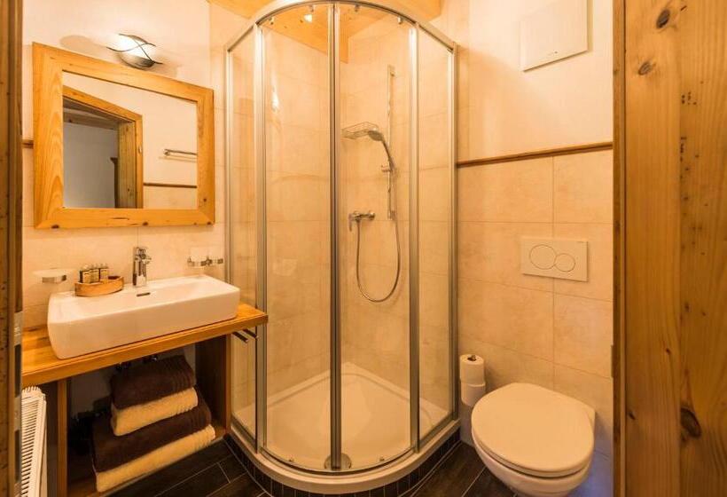 فندق Wald Am See