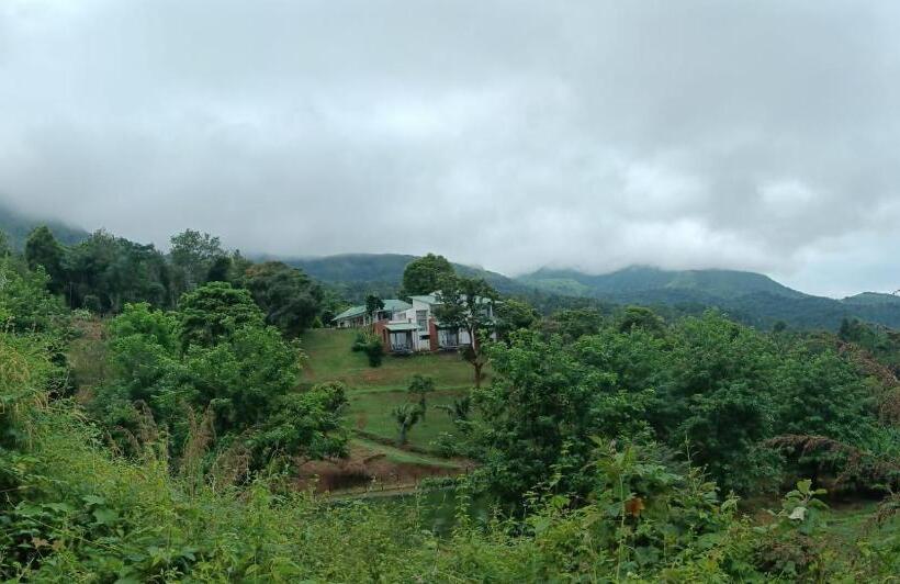 Отель Wayanad Adventures Eco Farm Resort
